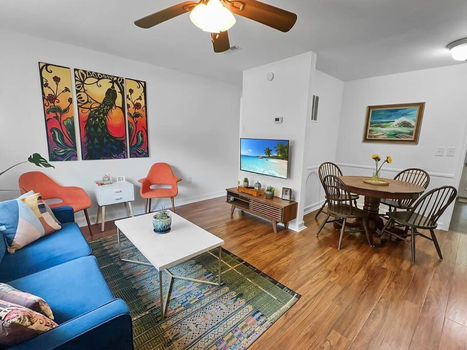 Casita Theresa- 5 Min To Downtown 15 Min To *